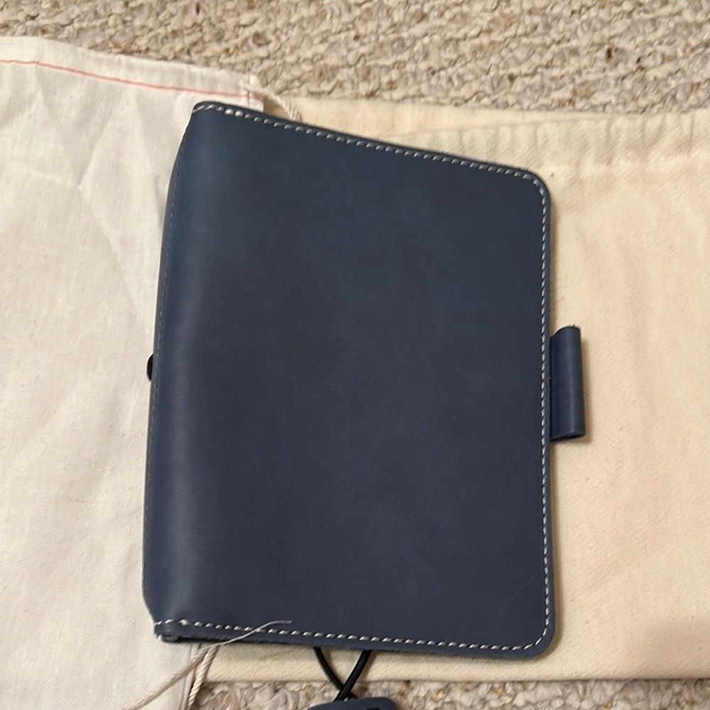 Planner Perfect B6 Leather Beatrix Out and About